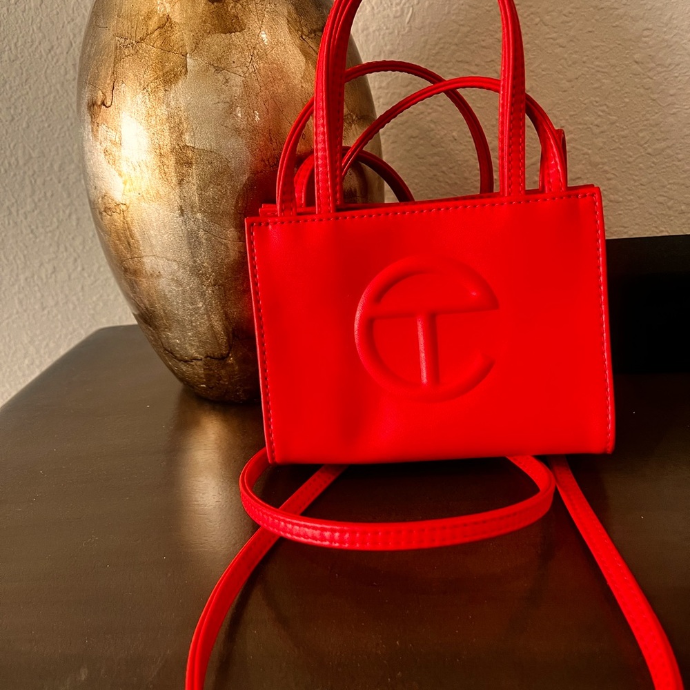 Telfar small shopping bag - red